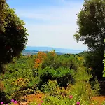 Maison Charmante A Avec Vue Sur Et Holiday home