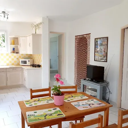 Maison Charmante A Avec Vue Sur Et アラタ